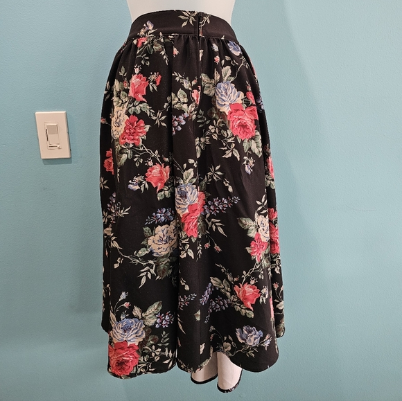 Vixen By Micheline Pitt Floral Black Midi Skirt - Picture 2 of 6